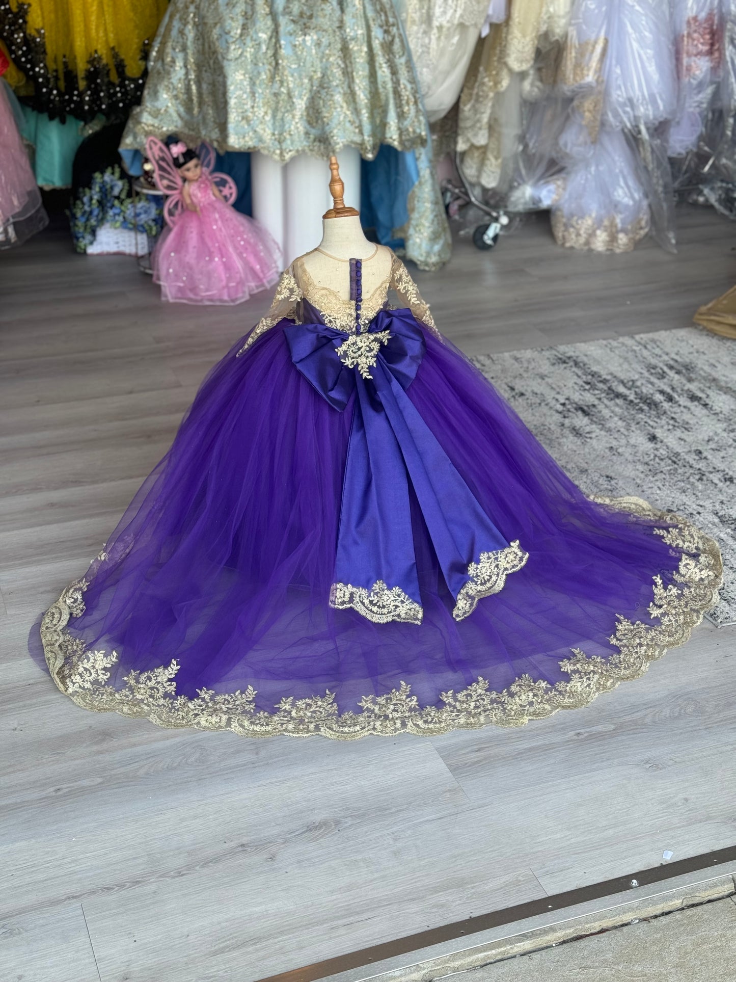 In. Isabella Purple