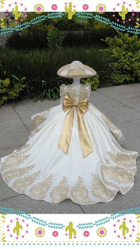 Juana Offwhite