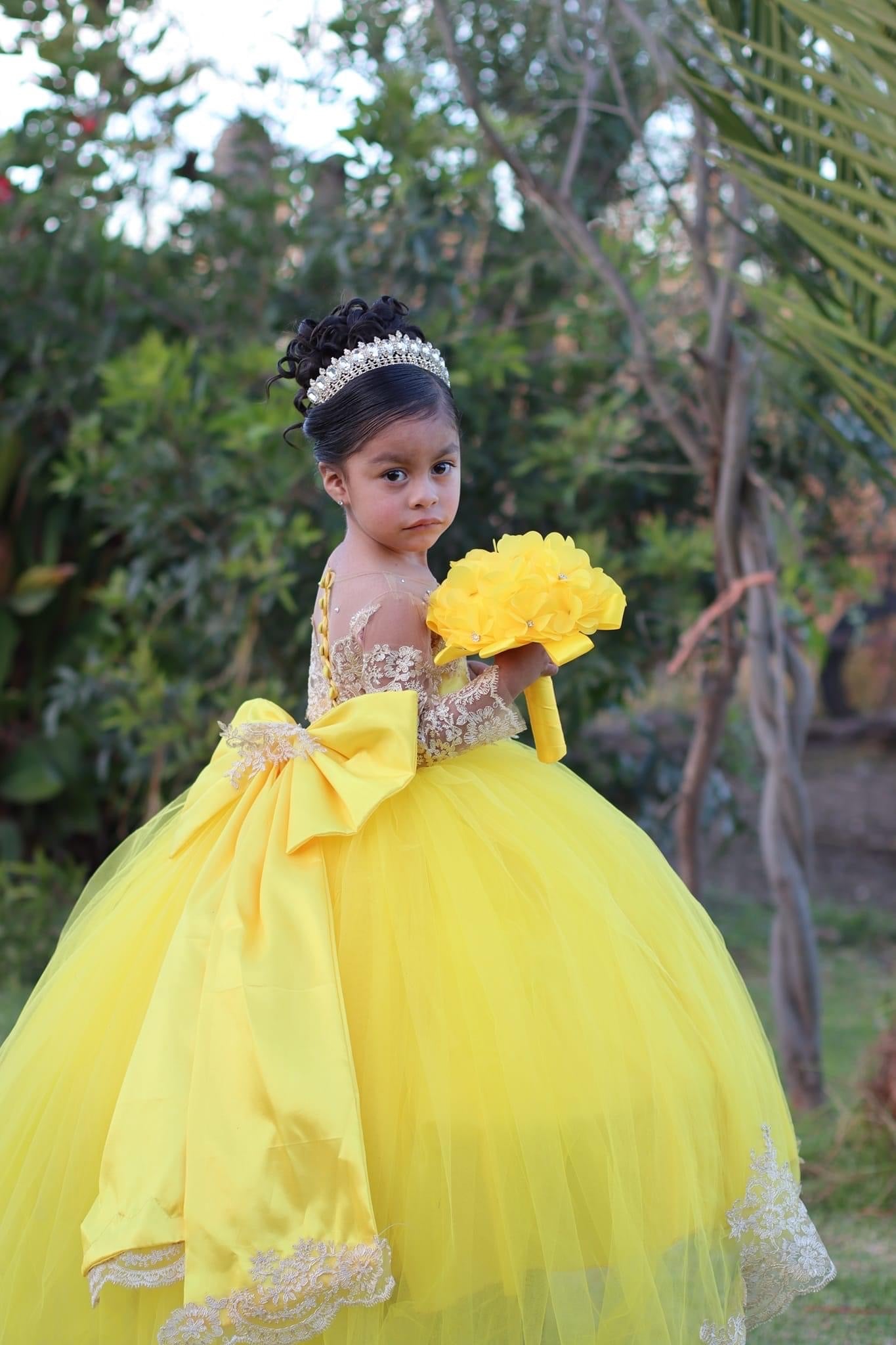Isabella Yellow