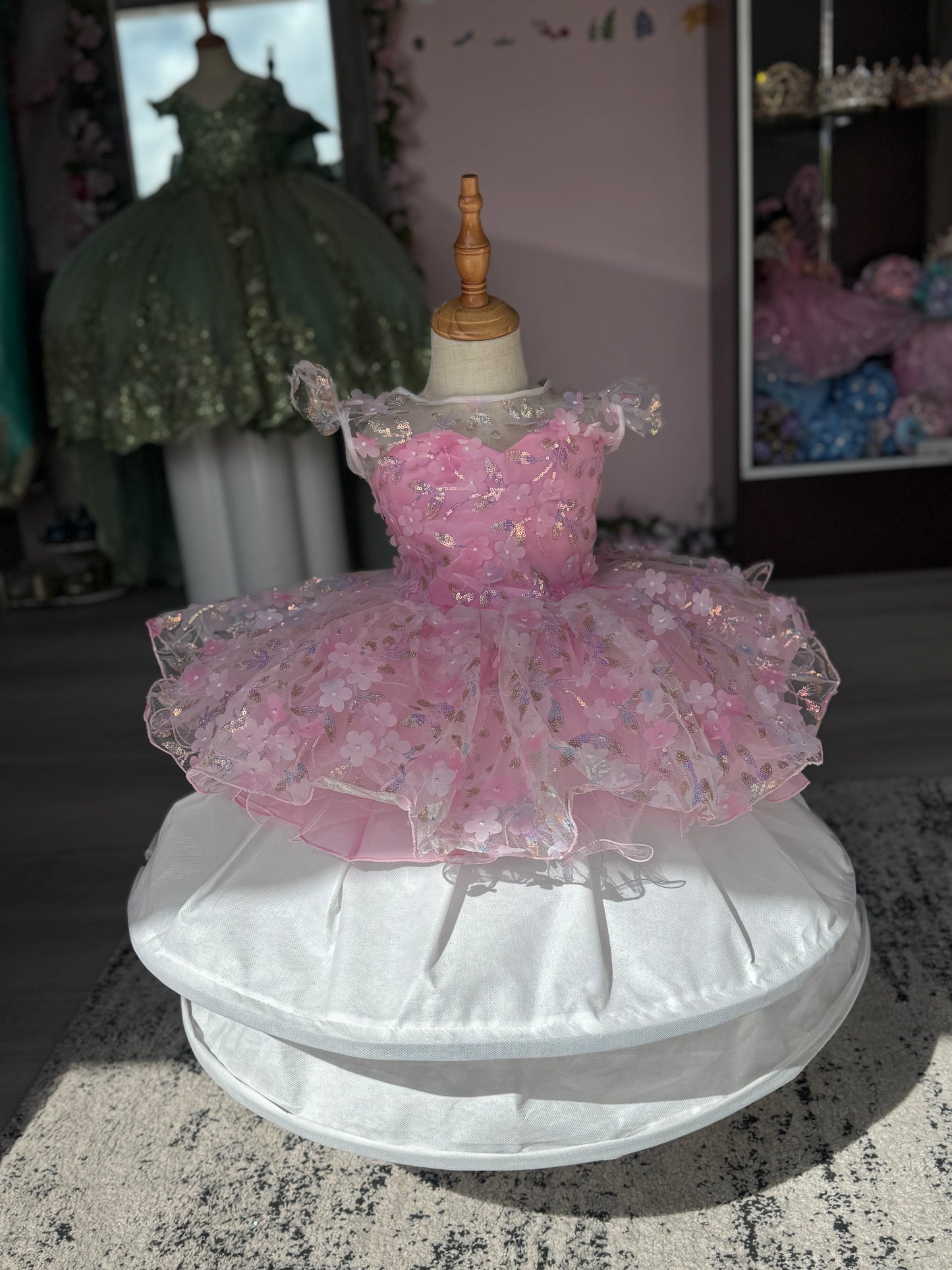 Lily Pastel Pink