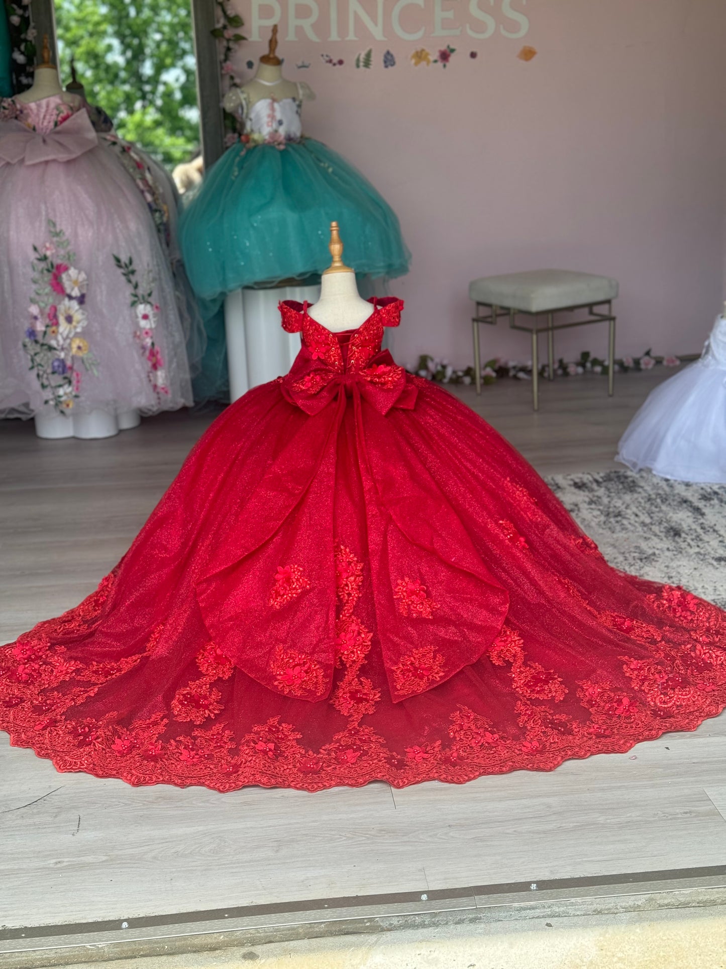 Adara Red