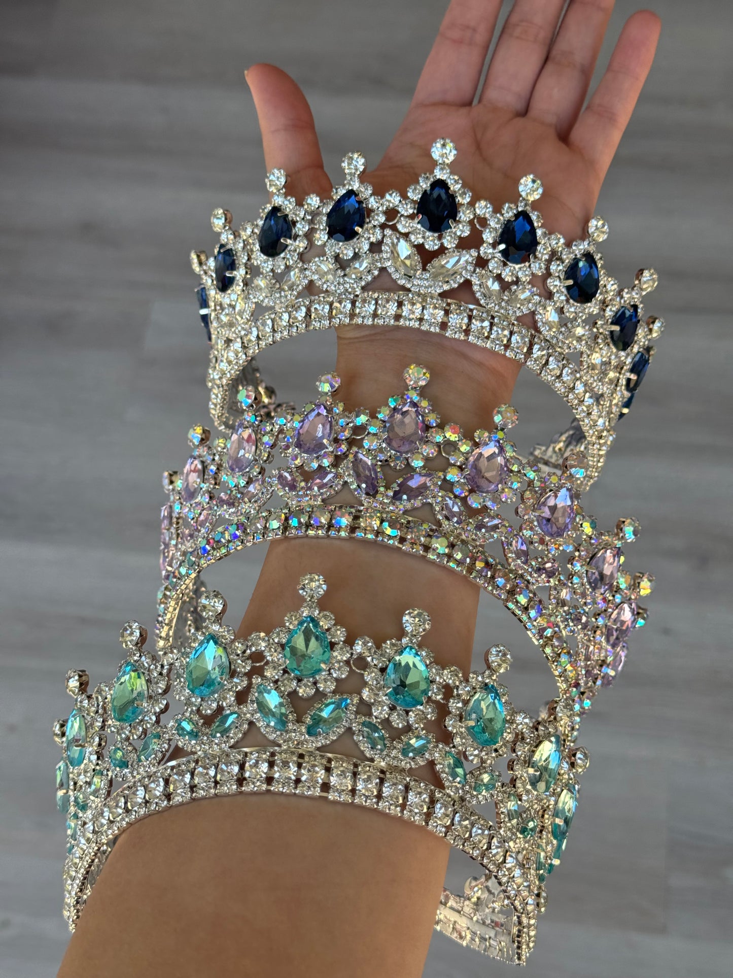Deluxe Crown