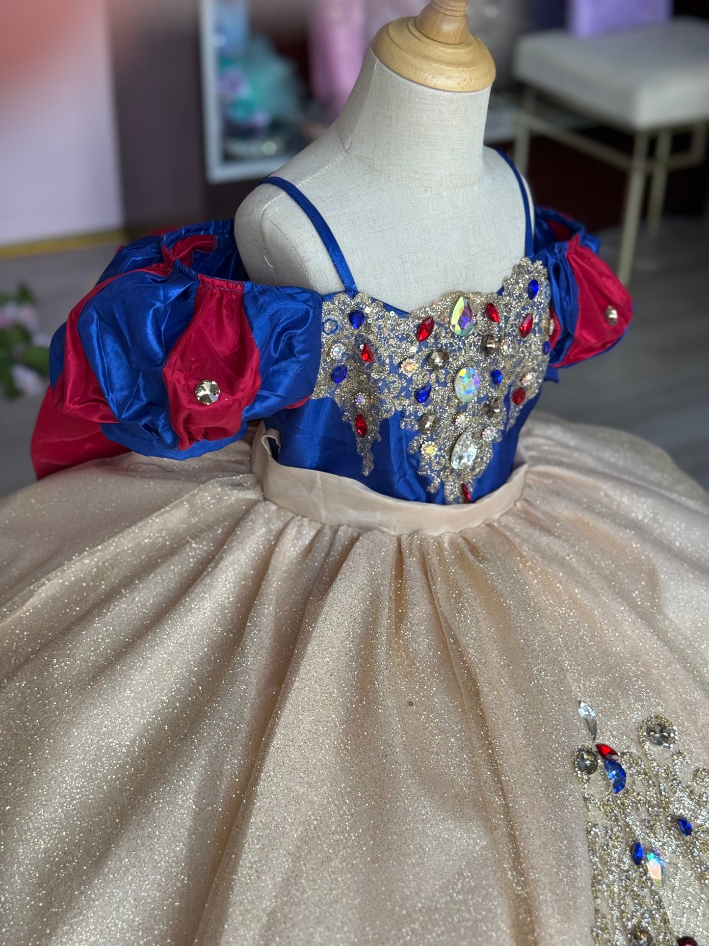 Snow White Couture
