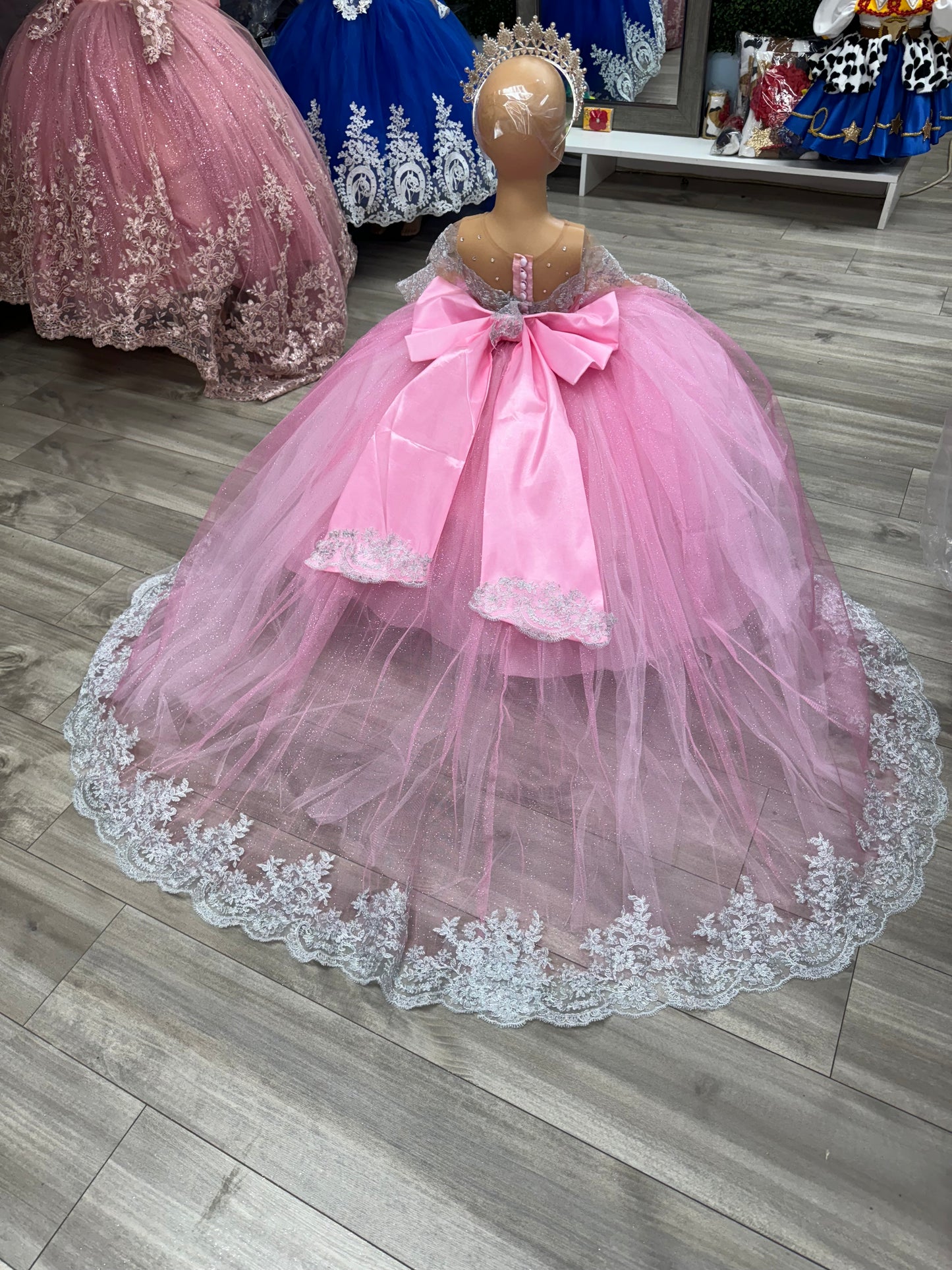 Isabella Pastel