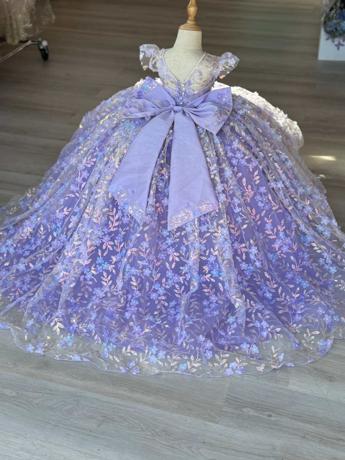 Lily Lilac