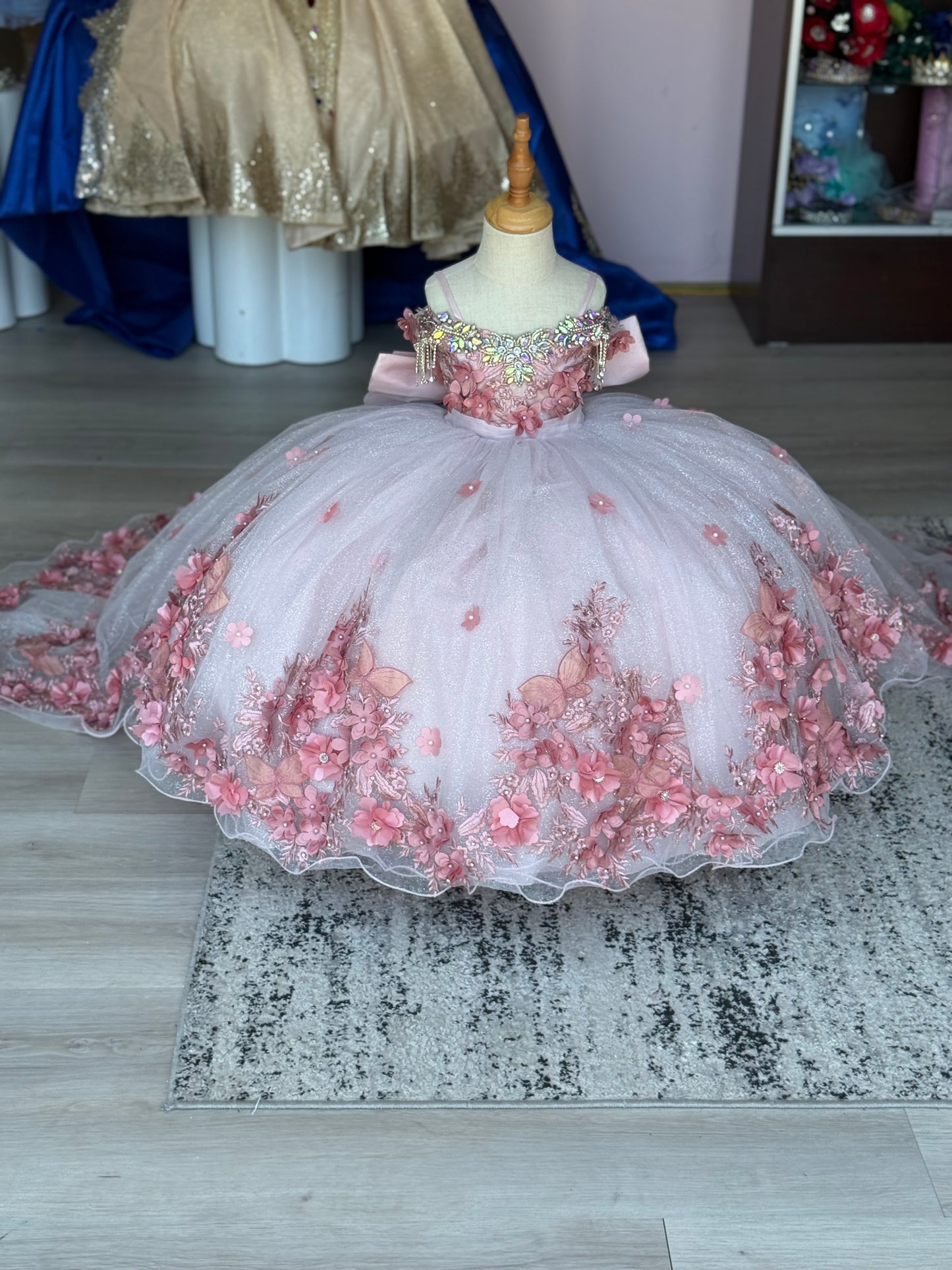 Anahi Deluxe Baby Pink