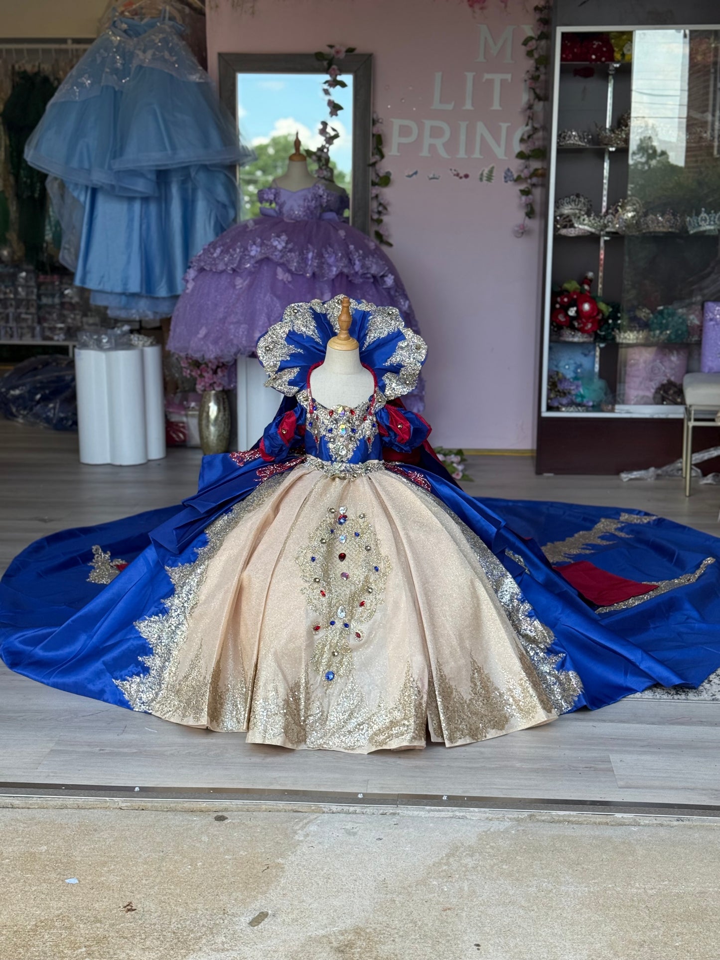 Snow White Couture