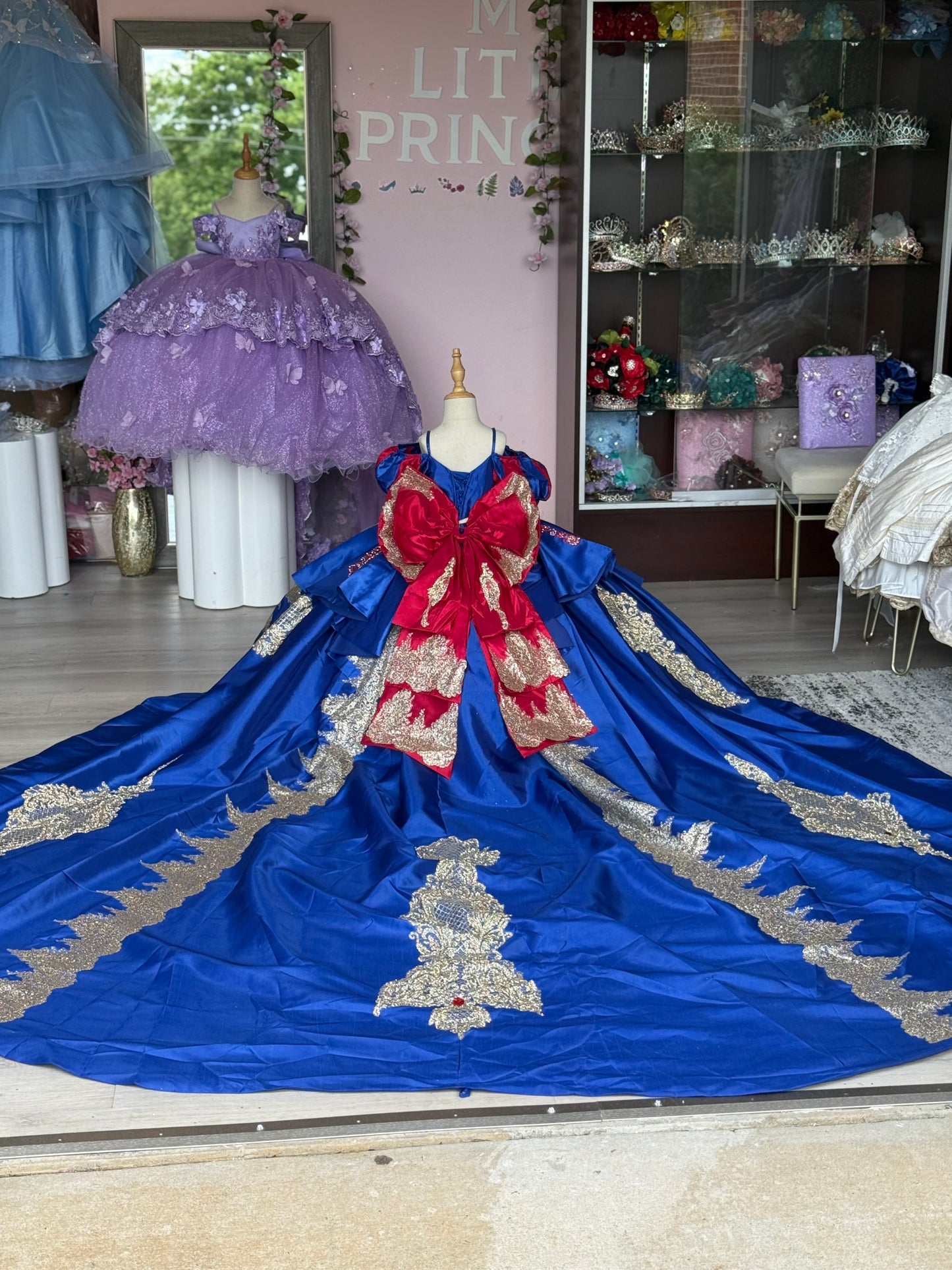 Snow White Couture