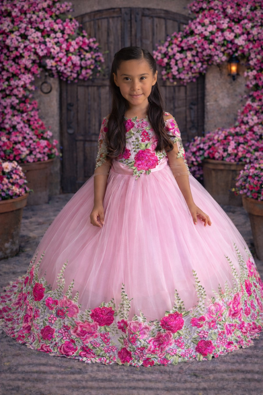 In. Gabriela Pastel/Fiusha