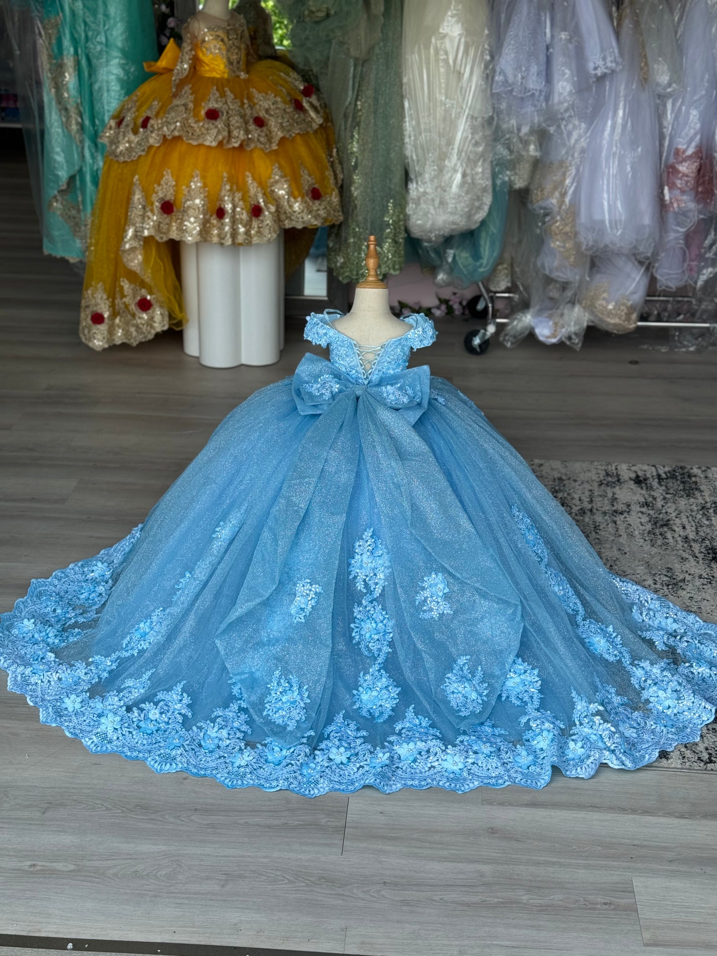 Adara Baby Blue