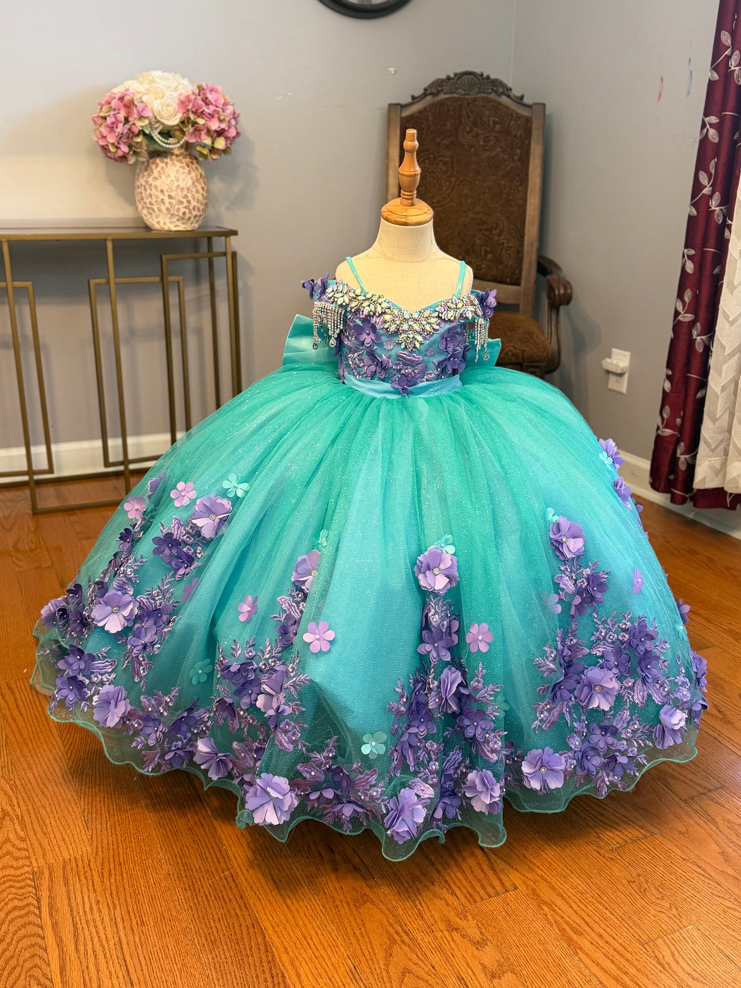 Anahí Aqua/Lilac
