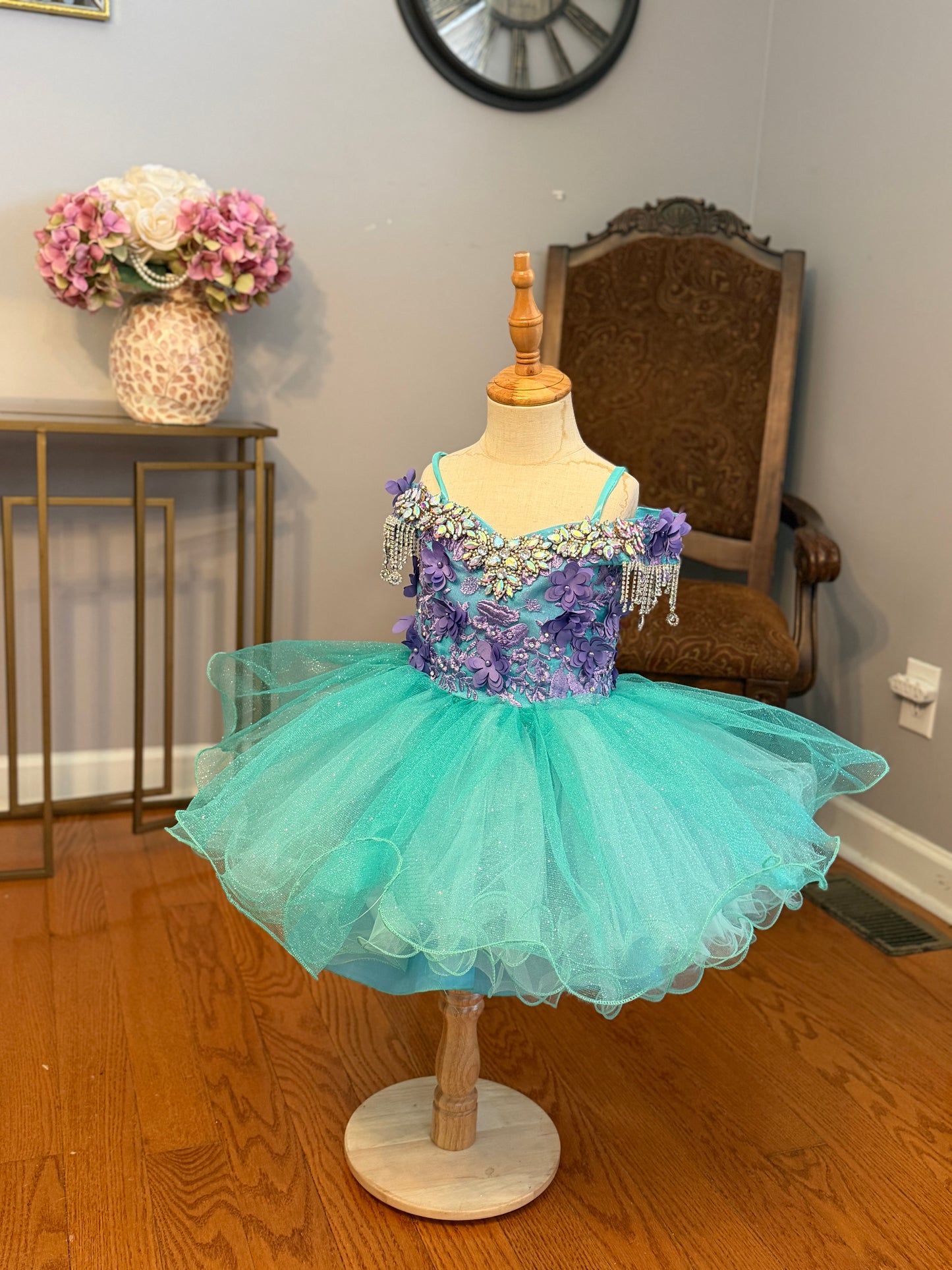 Anahí Aqua/Lilac